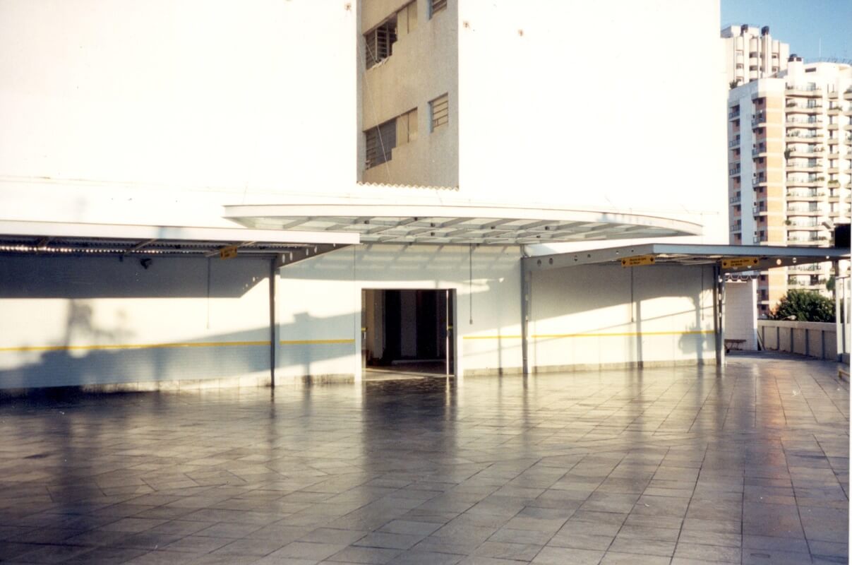 Hertz Locadora