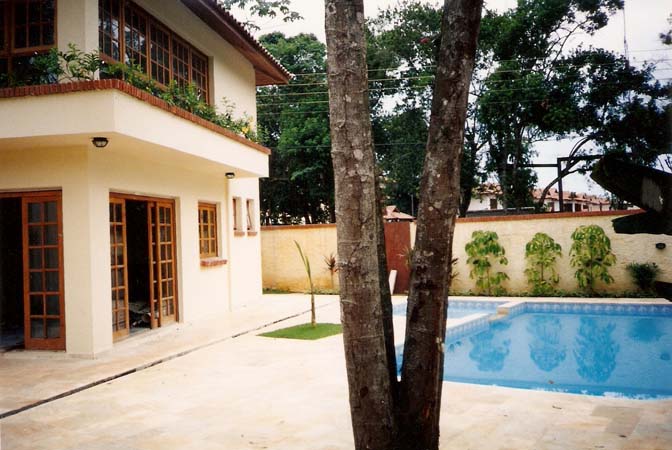 Condomínio Vila Paradiso (10 Residências) – Juquehi – SP