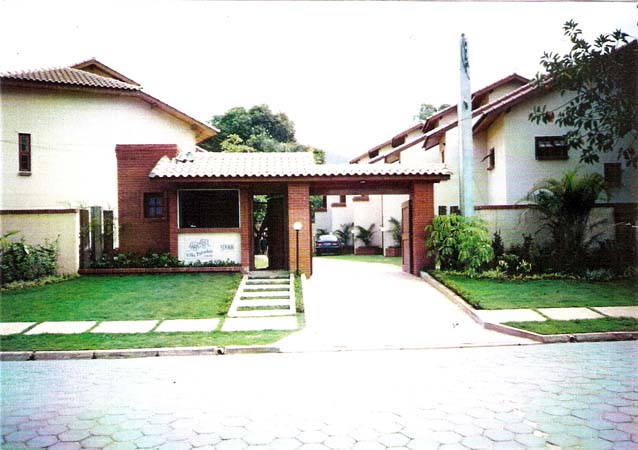 Condomínio Vila Paradiso (10 Residências) – Juquehi – SP